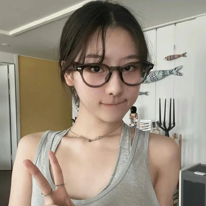 真爱向右滑封面