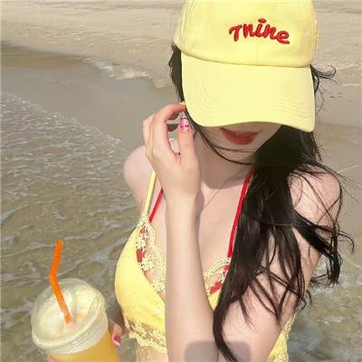 瓢虫少女第一季封面