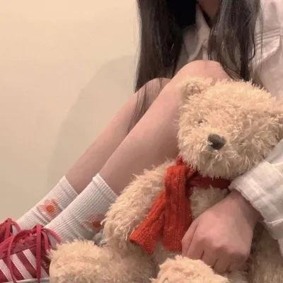 限制级褓母封面